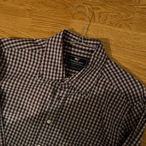 Vineyard vines button up